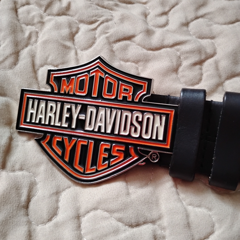 Harley-Davidson Black Belt Bag with Iconic Design